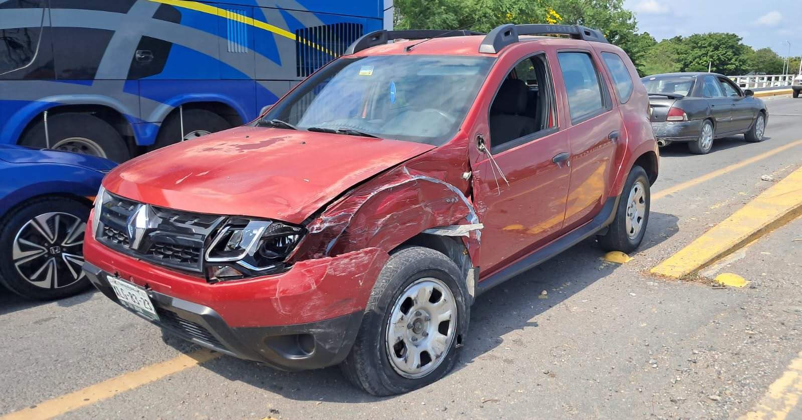 Accidente cierra bulevar Fidel Velázquez en Ciudad Victoria