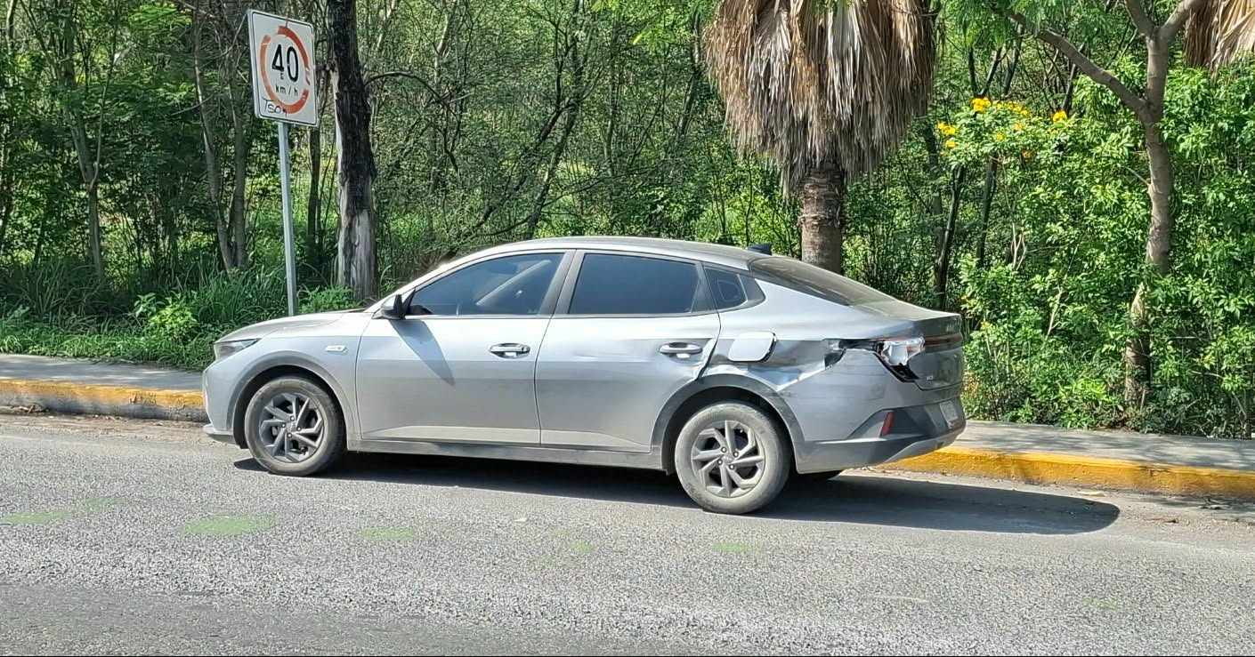 Accidente cierra bulevar Fidel Velázquez en Ciudad Victoria