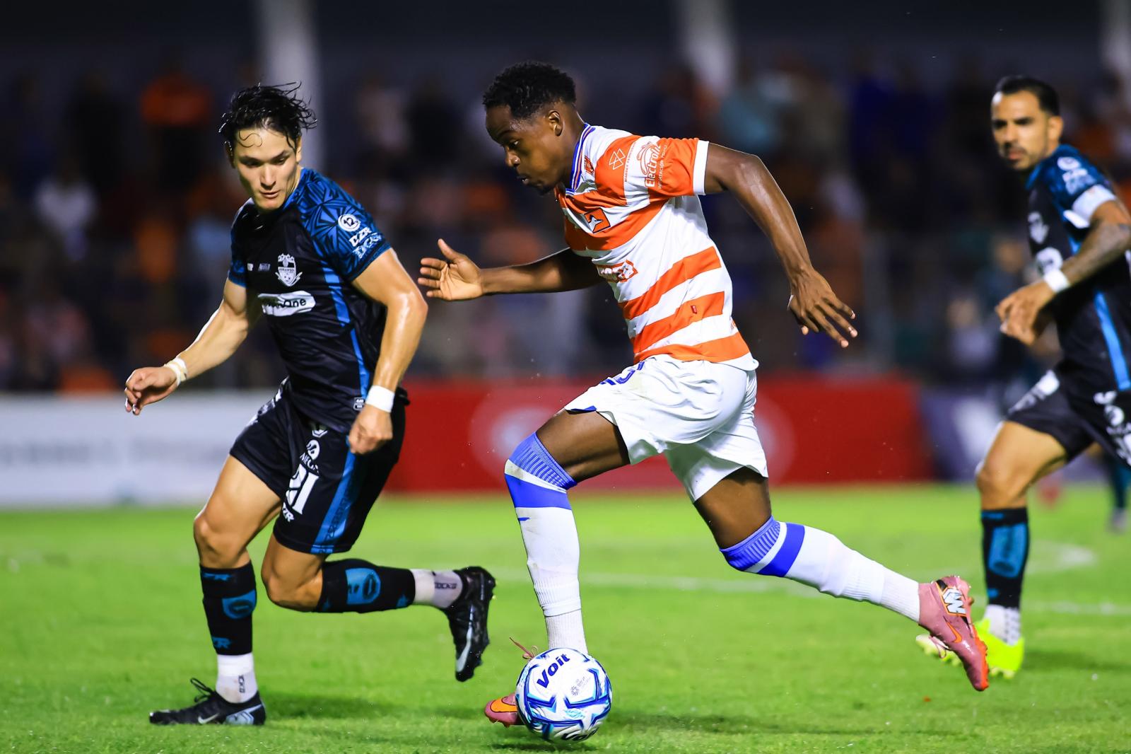 Correcaminos empata 0-0 ante Alacranes de Durango con 9 jugadores
