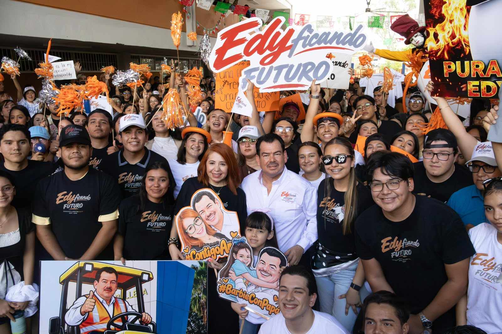 Candidato a director de la FDCSV presenta propuestas a alumnos de cuatro licenciaturas