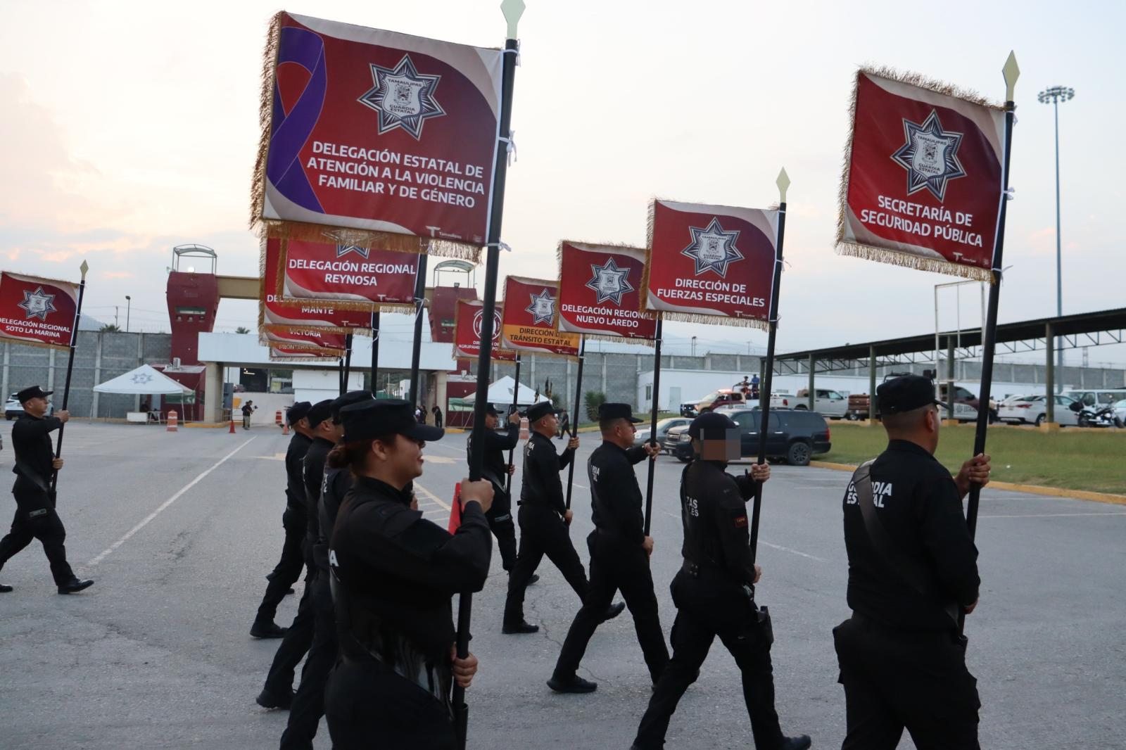 Guardia Estatal de Tamaulipas ensaya para desfile del 216 aniversario de la Independencia