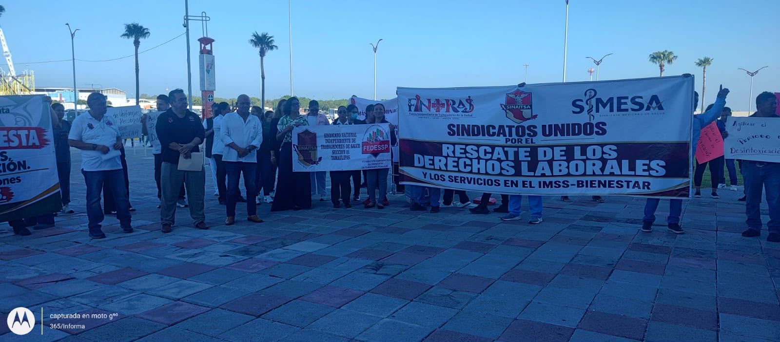Trabajadores de Salud en Tamaulipas exigen igualdad laboral en protesta