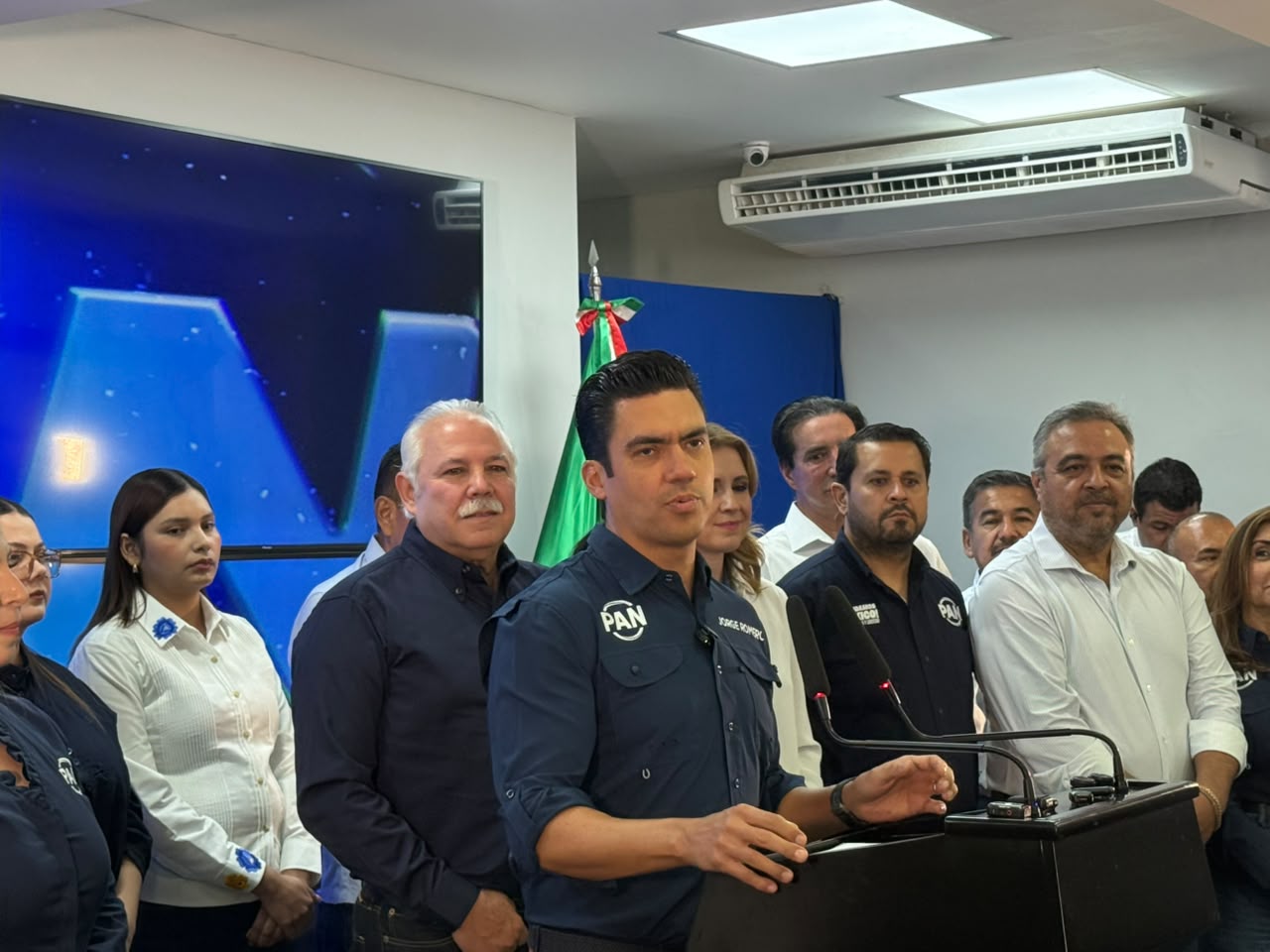 PAN denuncia a Morena como 'narcopartido' durante visita a Victoria