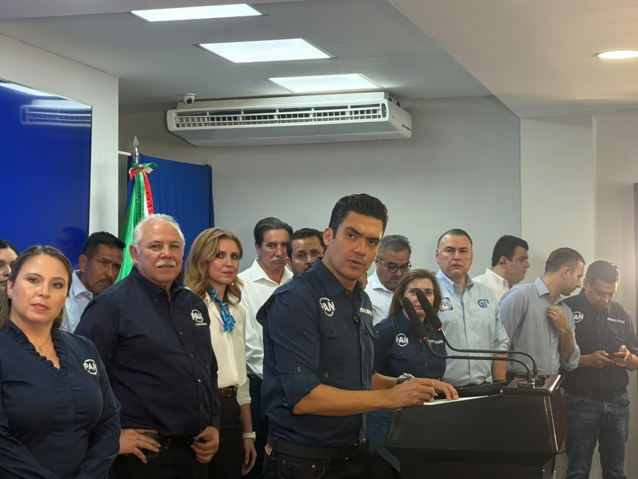 PAN denuncia a Morena como 'narcopartido' durante visita a Victoria