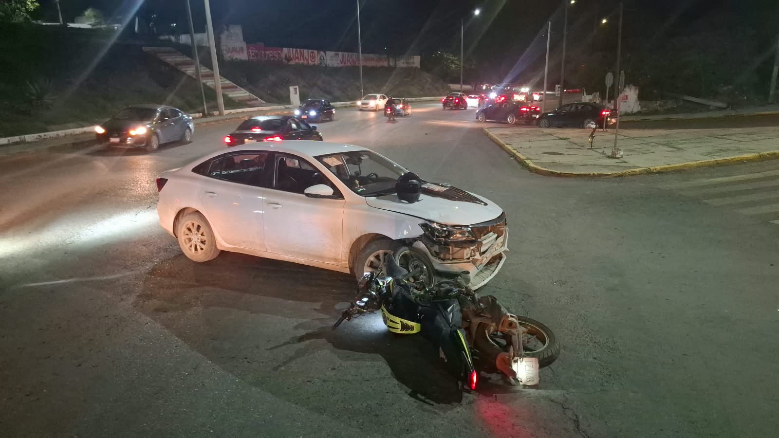 Motociclista resulta lesionado tras choque con camioneta en Ciudad Victoria