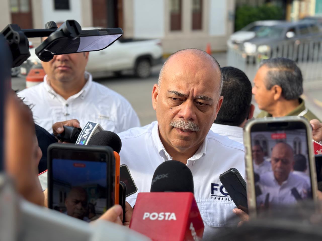 Fiscalía captura a 10 personas y decomisa 20 autos robados en operativo por todo Tamaulipas