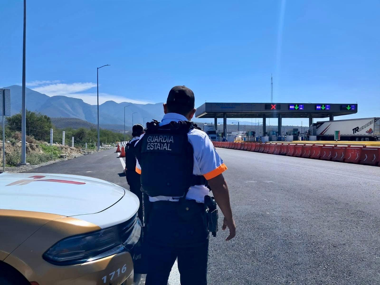 Elementos de la Guardia Estatal en carretera de Tamaulipas durante el operativo de seguridad verano 2026