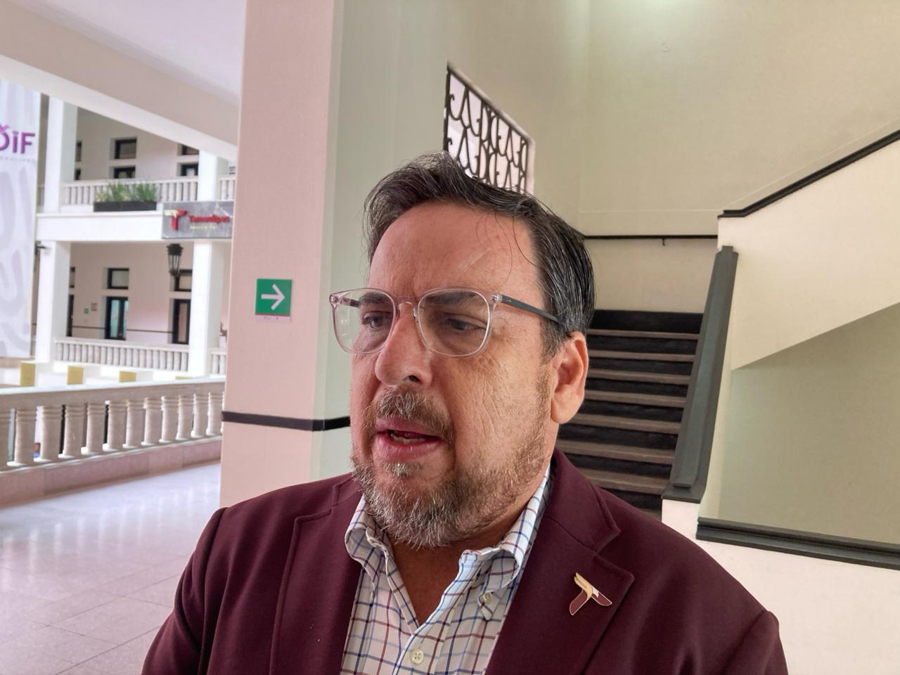 Prohibición de celulares en escuelas de Tamaulipas entraría en vigor en noviembre