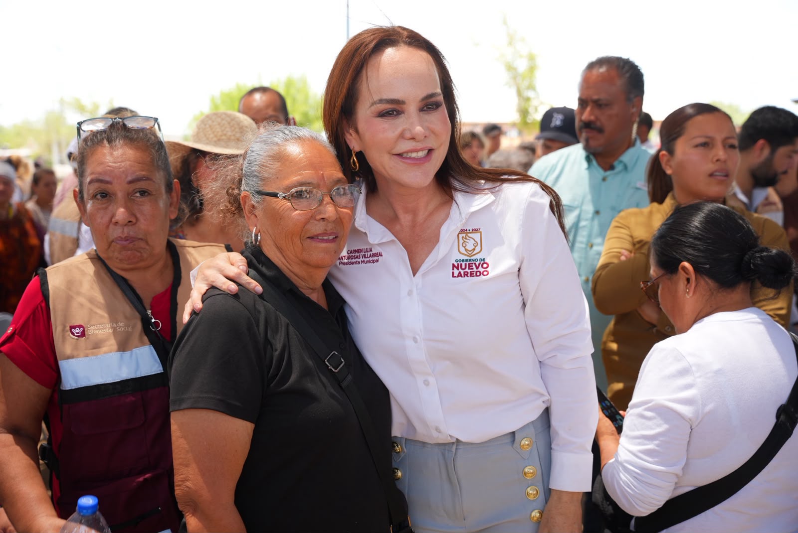 Carmen Lilia Canturosas Villarreal, alcaldesa de Nuevo Laredo, segunda lugar en ranking Mitofsky junio 2026