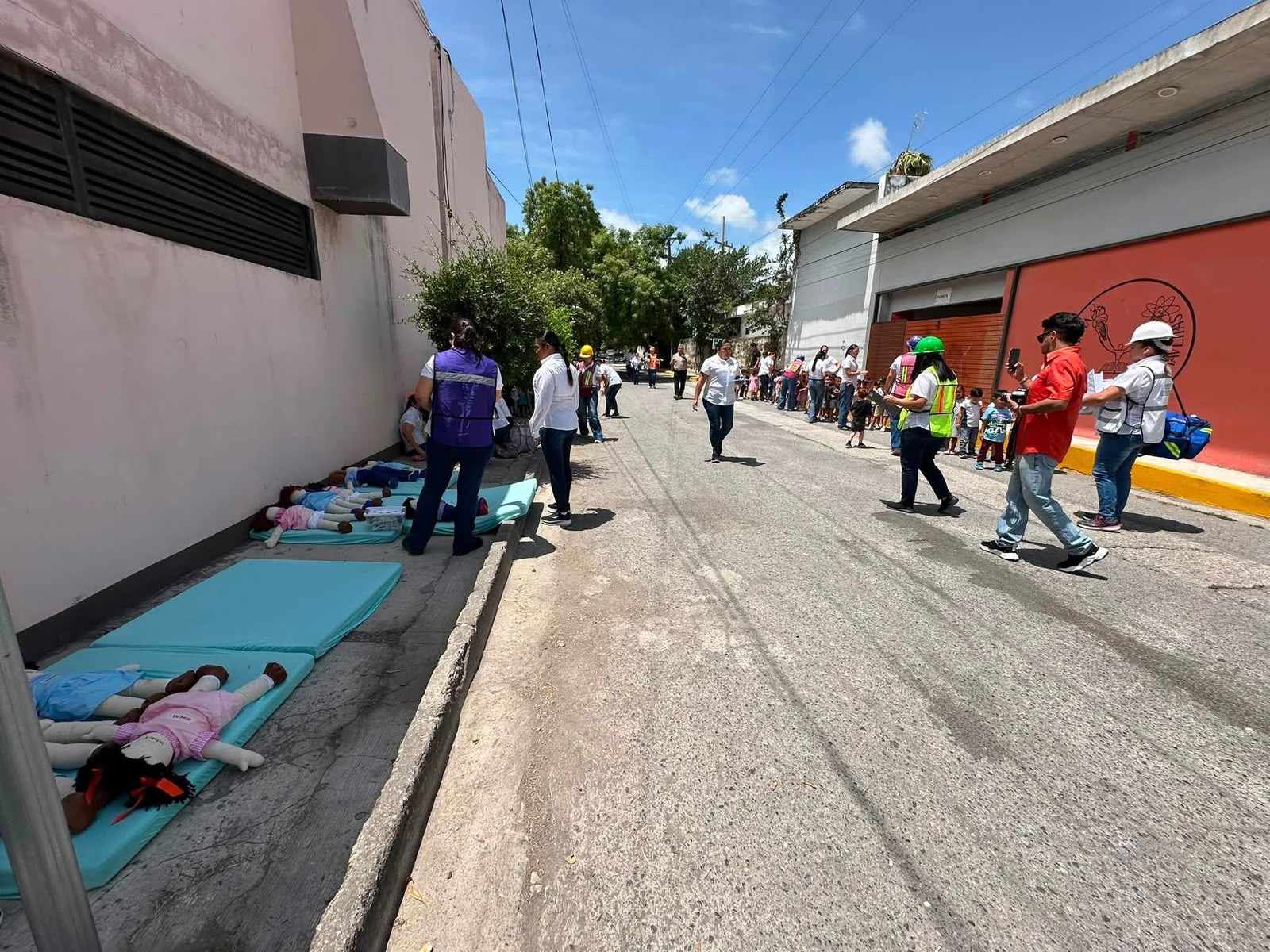 Personal de Protección Civil supervisa simulacro de evacuación en el Cendi UAT Empresarial de Ciudad Victoria