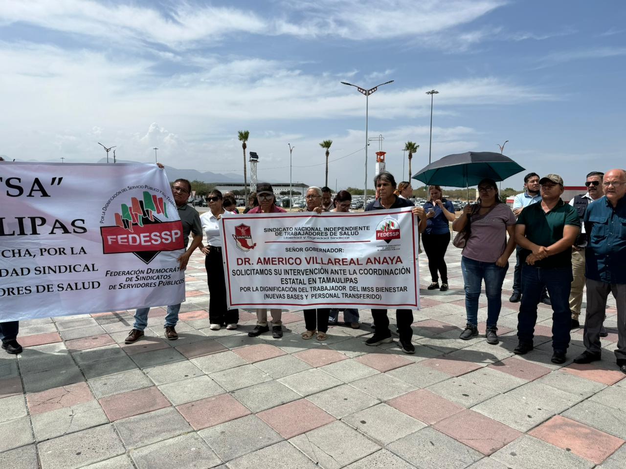 Trabajadores de IMSS Bienestar protestan en Tamaulipas por incumplimientos laborales