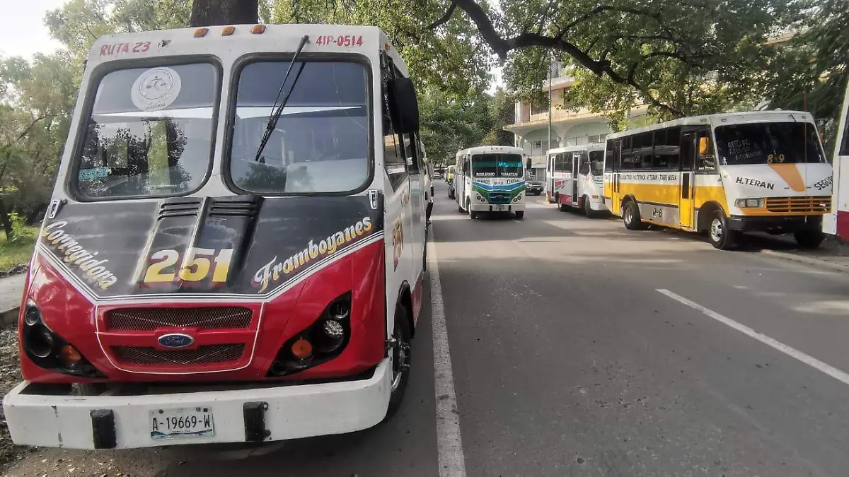 Peseras del transporte público de Ciudad Victoria, considerado el más obsoleto de Tamaulipas