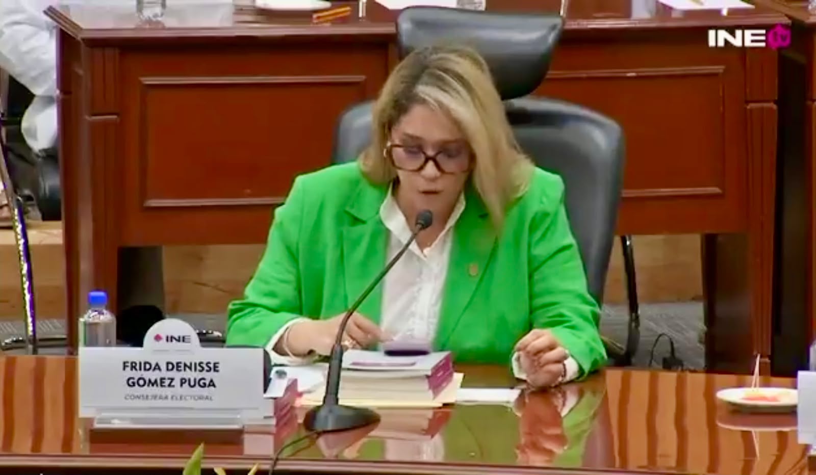 Consejera electoral Frida Denisse Gómez Puga durante llamado a trazabilidad de recursos en campañas electorales 2027