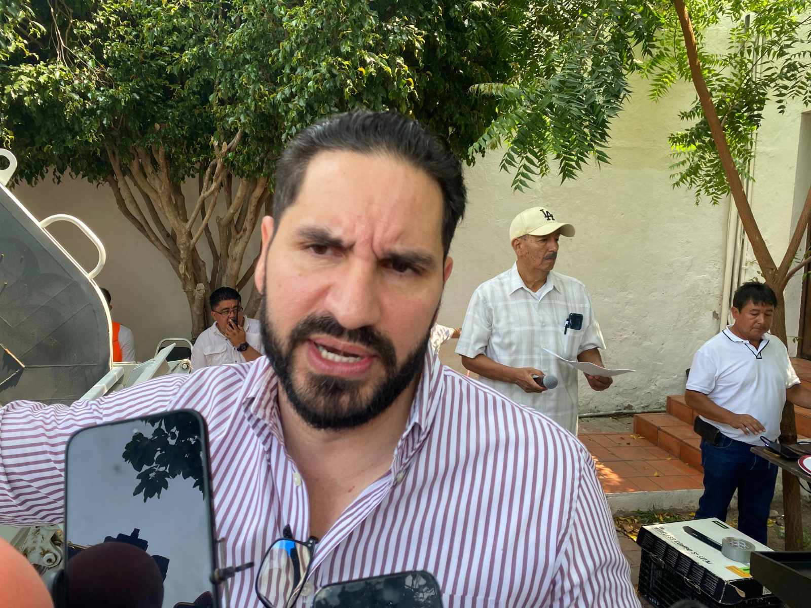 Oficial Mayor Alberto Loya López anuncia circular de vacaciones escalonadas en el Ayuntamiento de Victoria, Tamaulipas
