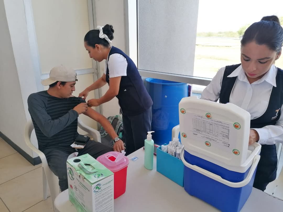Gráfica de casos de varicela en Tamaulipas acumulados hasta la semana epidemiológica 23 de 2026 según el Sinave