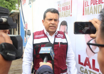 Promete Gattás trabajar para dar certeza jurídica a dueños de predios irregulares.