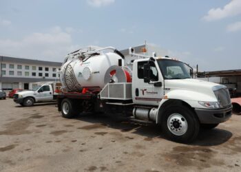 Recibe COMAPA Victoria nuevo camión Vactor