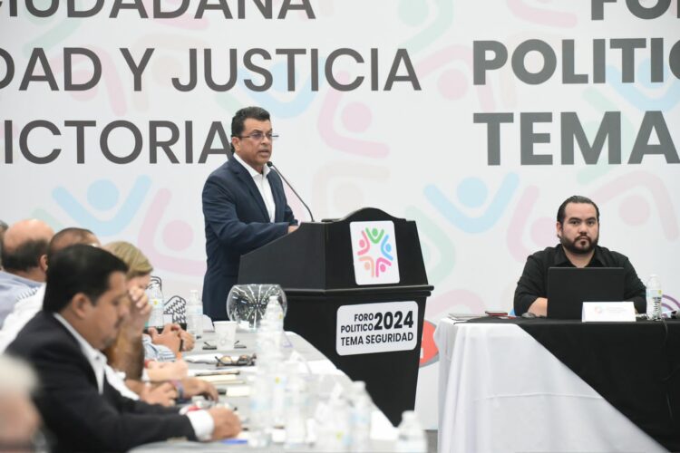 Participa Lalo Gattás en Foro de Seguridad 2024