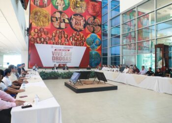 Es sede congreso de foro contra las adicciones