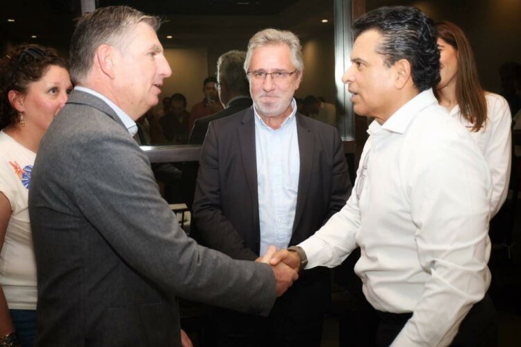 Gobierno de Victoria abre la puerta a inversionistas de Francia