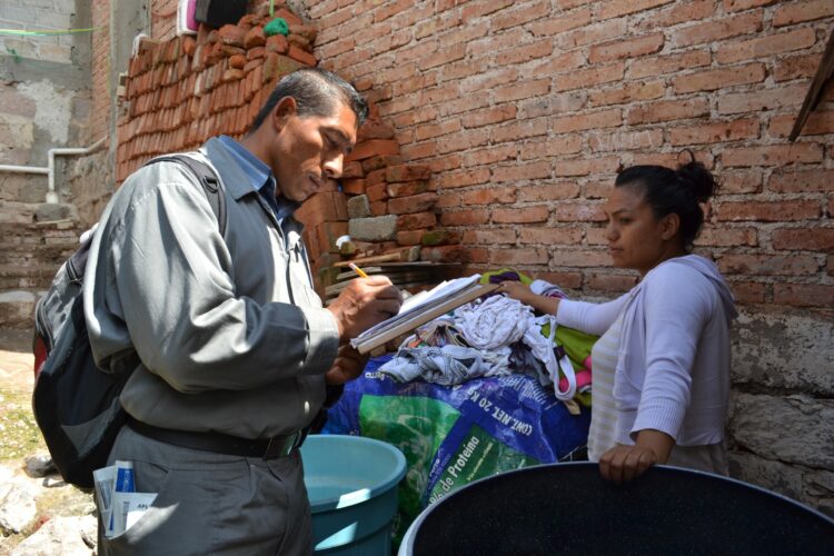Sin equipo para combatir el dengue en Victoria 