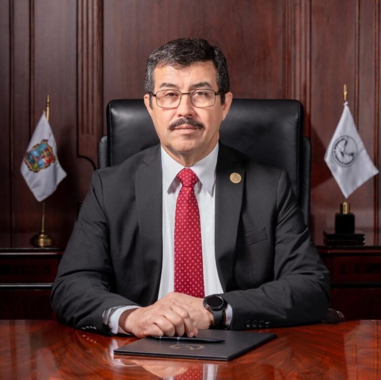 Quien es Mvz Damaso Anaya Alvarado, actual rector de la UAT