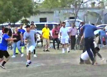 Trifulcas en los campos de fútbol de Ciudad Victoria dejan heridos y caos