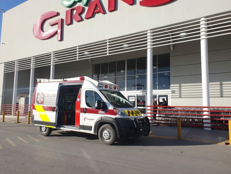Empleada lesionada tras quedar atrapada en máquina para hacer tortillas