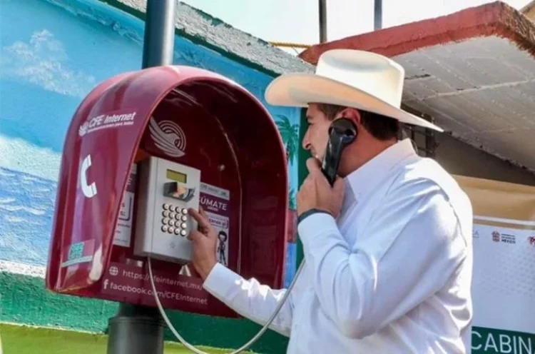 CFE ofrece llamadas gratuitas y conexión en zonas remotas de la entidad