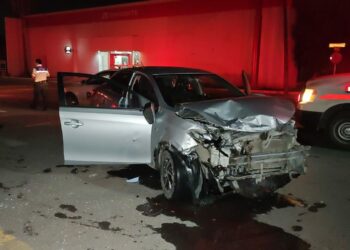Choque fuerte en el 8 Aldama deja 3 personas lesionadas