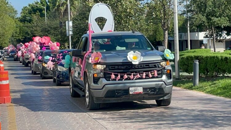 Ciudad Victoria se viste de rosa por la lucha contra el cancer