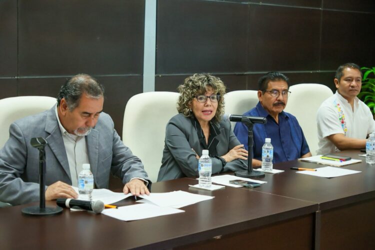 Capacita SEBIEN a funcionarios públicos