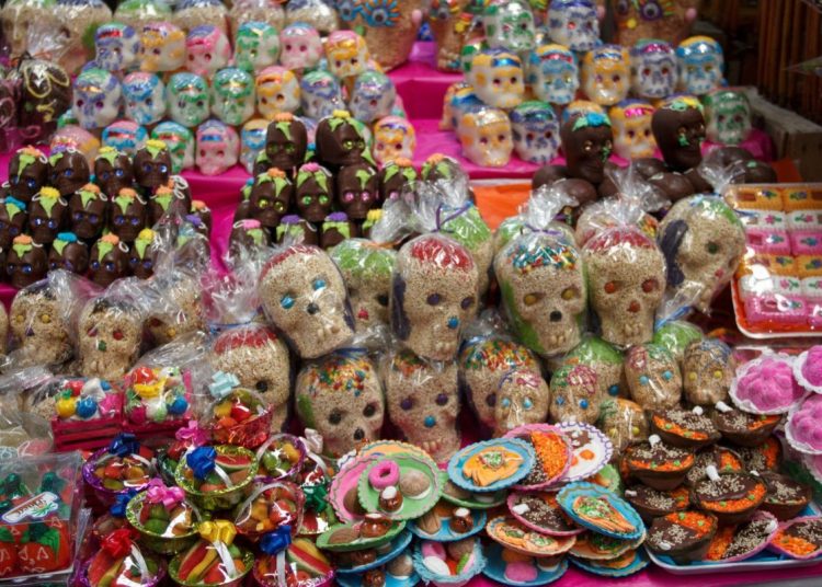 Tradiciones por Día de Muertos costarán 19% más que en 2024
