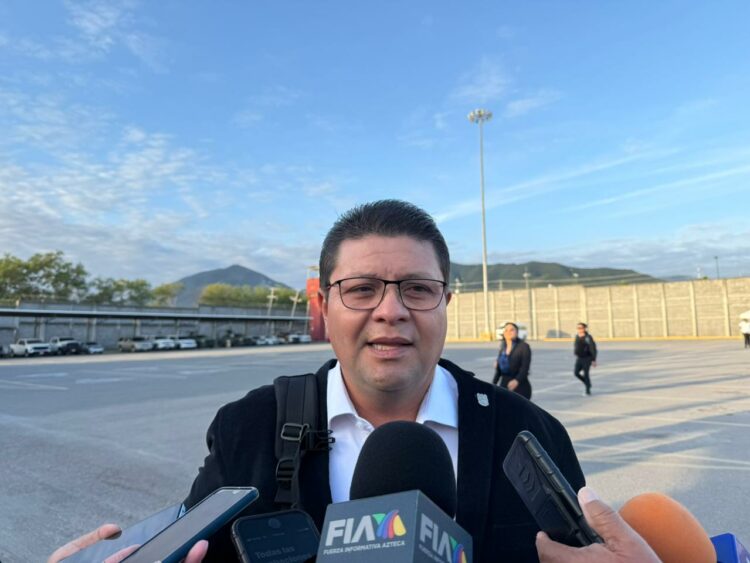 Nadie debe hacer uso político de los apoyos federales, advierte Luis Lauro.